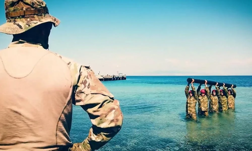 Τώρα ψαρώσαμε! Αυτοί θα "κολυμπήσουν μέχρι το Καστελόριζο"; Σκηνές από την εκπαίδευση των Τούρκων καταδρομέων (Βίντεο)